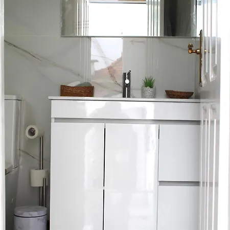 Apartamento 1000jo T3 *